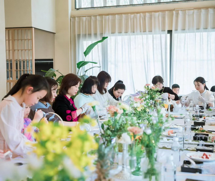 2024.3.23民建瑞安市基層委開展三八婦女節活動3_調整大小.jpg 2024.3.23民建瑞安市基層委開展三八婦女節活動3_調整大小.jpg