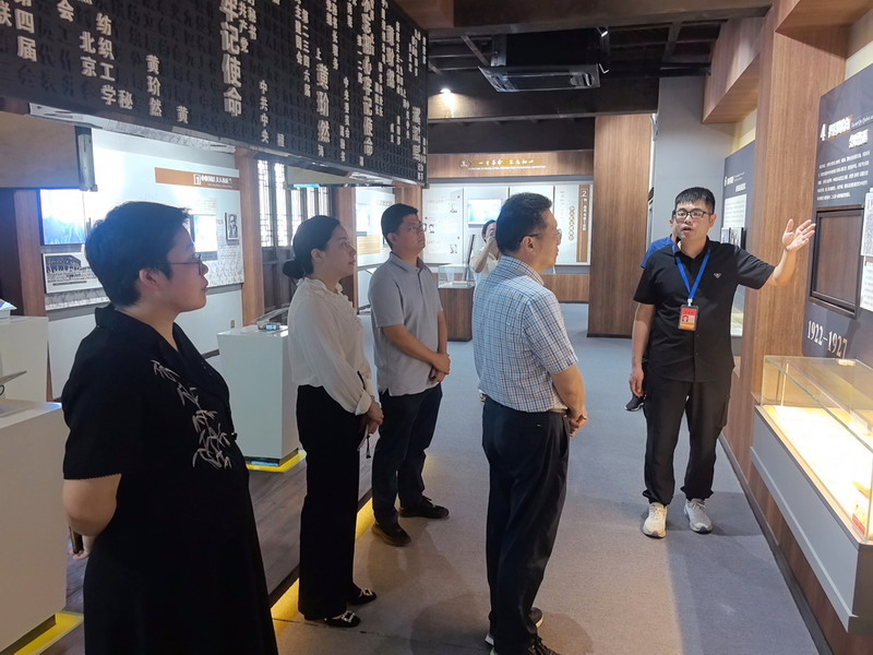 2_調(diào)整大小.jpg 2_調(diào)整大小.jpg